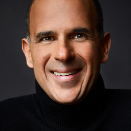 Marcus lemonis